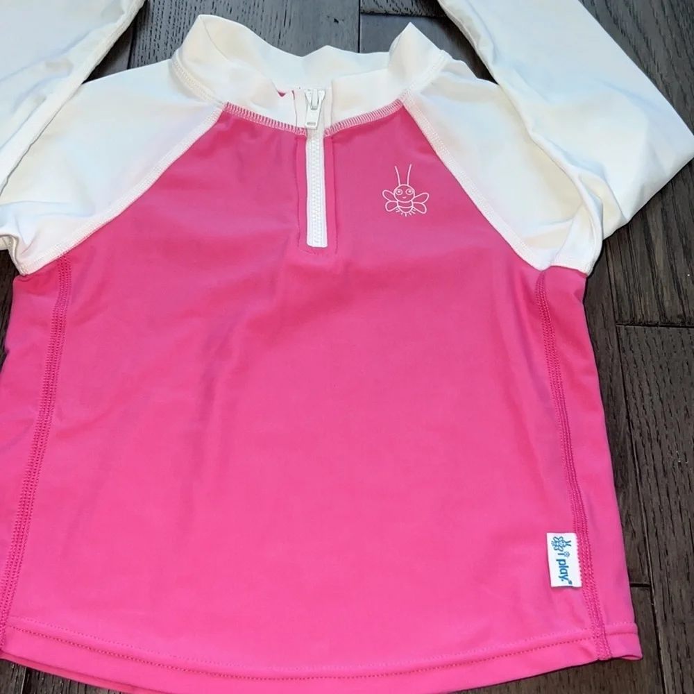 NWOT I play UPF 50 + long sleeve girls, swimwear top